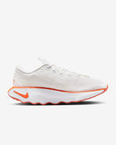 Nike Motiva White White Summit White Turf Orange Women's 1