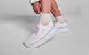 OOfos OOmy Stride White Women's 4
