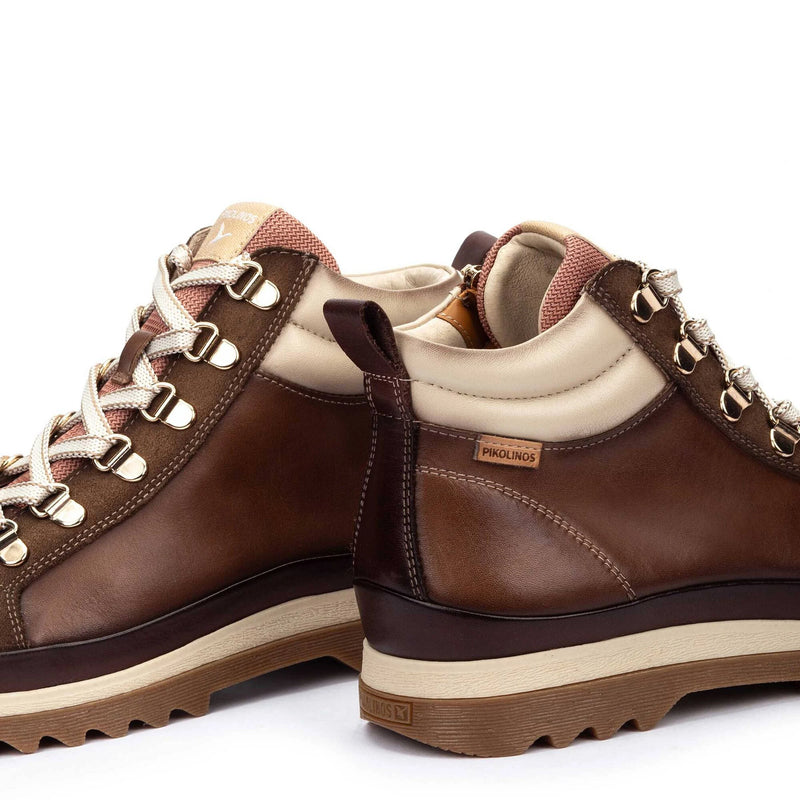 Pikolinos Vigo Boot Topo Women's 5